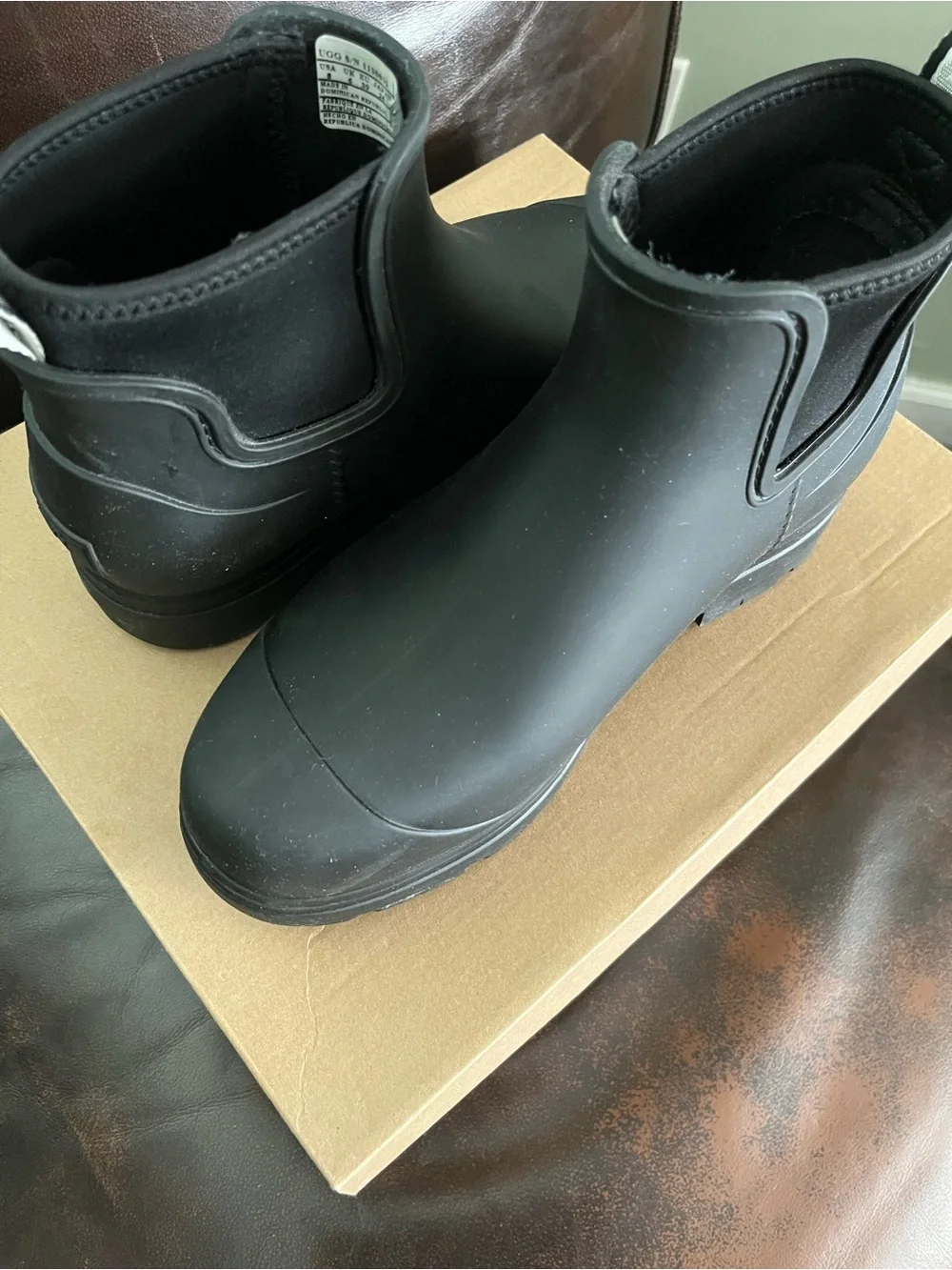 UGG Men's Black Chelsea Waterproof Rain & Snow Boots